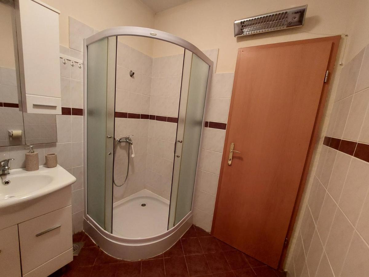 Holiday Home Cancarevic 라브나 고라 외부 사진